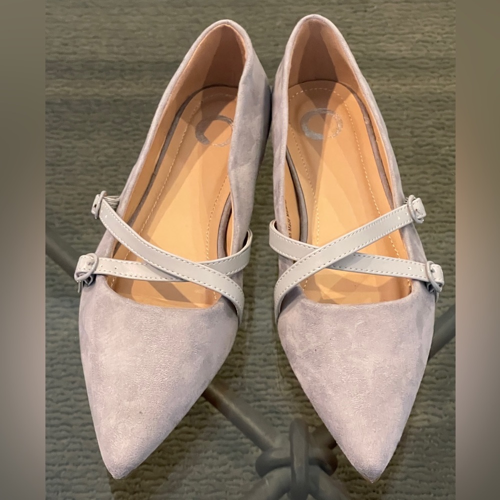 Journee Collection Grey Suede Flats Size 7.5